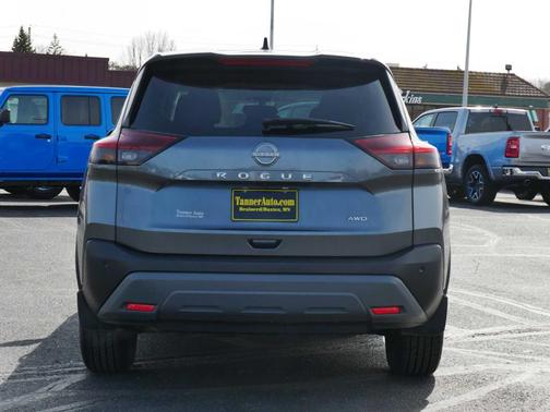 2023 Nissan Rogue S