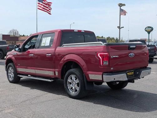Red 2015 Ford F-150 XLT