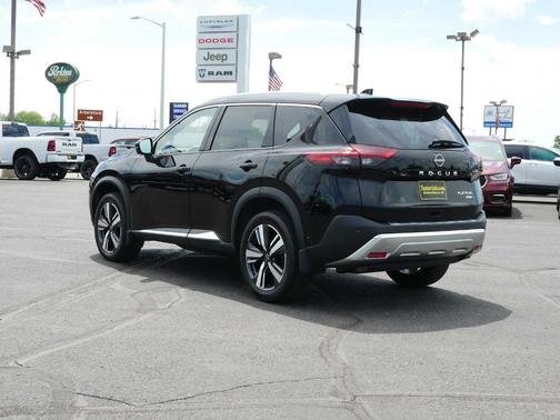 2023 Nissan Rogue Platinum