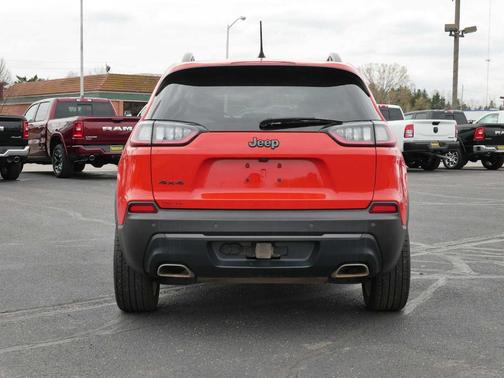 2021 Jeep Cherokee Latitude Lux