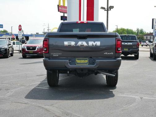 2025 RAM 3500 Big Horn
