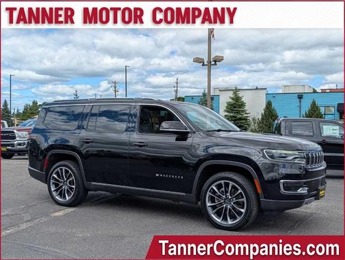 Black 2022 Jeep Wagoneer Series III