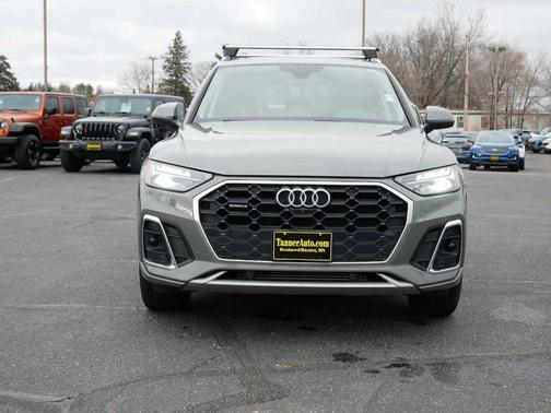 2023 Audi Q5 45 S line Premium Plus