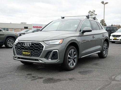 2023 Audi Q5 45 S line Premium Plus