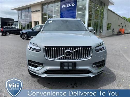 2024 Volvo XC90 Recharge Plug-In Hybrid T8 Ultimate Bright Theme 7-Seater