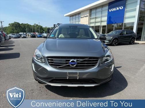 2017 Volvo XC60 T6 Inscription