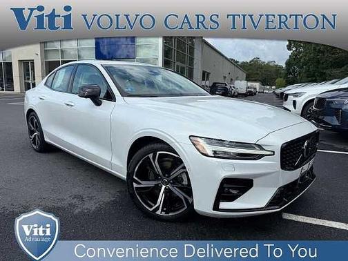 2025 Volvo S60 Plus