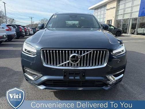Denim Blue 2024 Volvo XC90 B6 Ultimate Bright 7-Seater