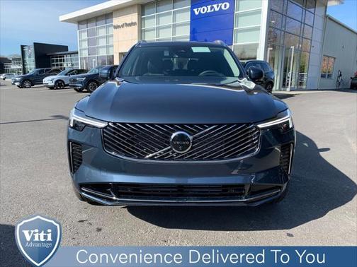 2025 Volvo XC90 Plug-In Hybrid T8 Ultra 7-Seater