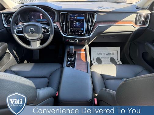2024 Volvo S60 B5 Plus Dark
