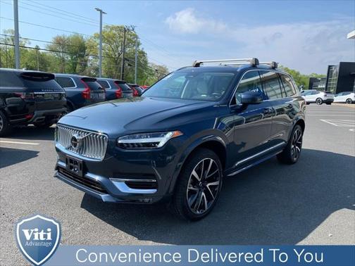 2024 Volvo XC90 B6 Plus Bright Theme 6-Seater