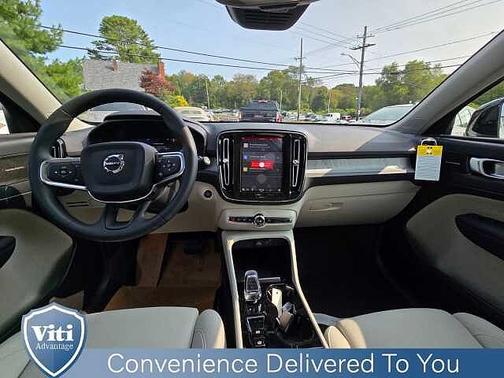 2025 Volvo XC40 Ultra