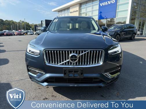 2024 Volvo XC90 B5 Plus Bright