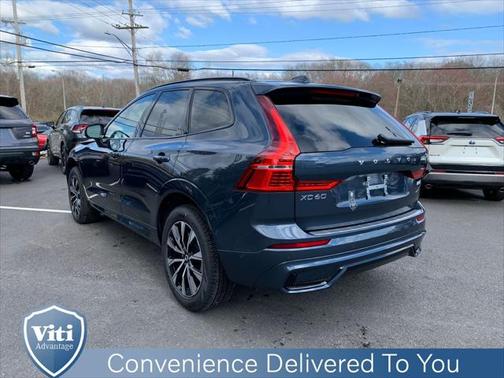 2025 Volvo XC60 B5 Plus