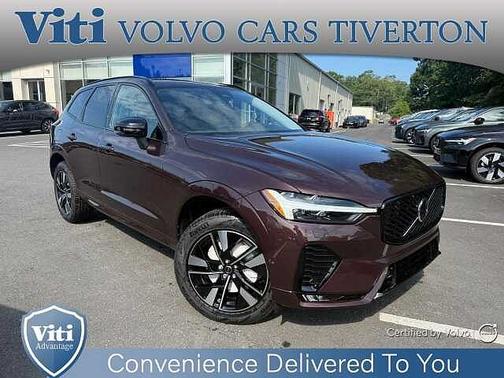 Mulberry Red 2026 Volvo XC60 Plus