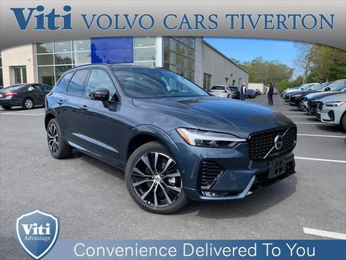 2025 Volvo XC60 B5 Plus