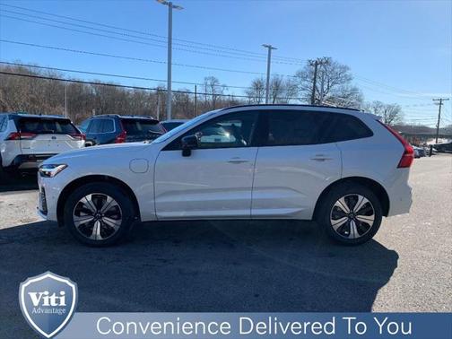 2025 Volvo XC60 Plug-In Hybrid T8 Plus