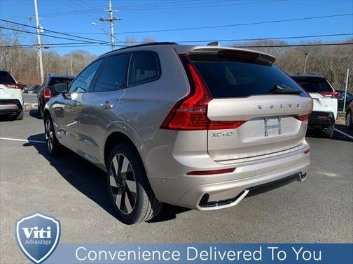 2025 Volvo XC60 Plug-In Hybrid T8 Plus