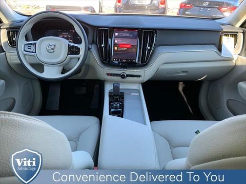 2025 Volvo XC60 Plug-In Hybrid T8 Plus