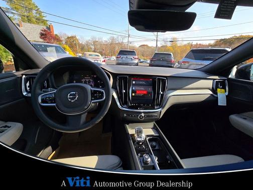 2025 Volvo V60 Cross Country B5 Ultra