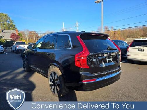 2025 Volvo XC90 Plug-In Hybrid T8 Plus 6-Seater