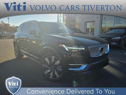 2025 Volvo XC90 Plug-In Hybrid T8 Plus 6-Seater