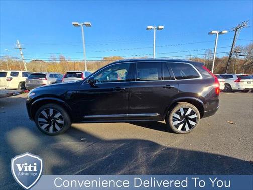 2025 Volvo XC90 Plug-In Hybrid T8 Plus 6-Seater