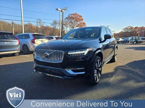 2025 Volvo XC90 Plug-In Hybrid T8 Plus 6-Seater