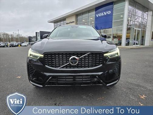 2025 Volvo XC60 Plug-In Hybrid T8 Plus