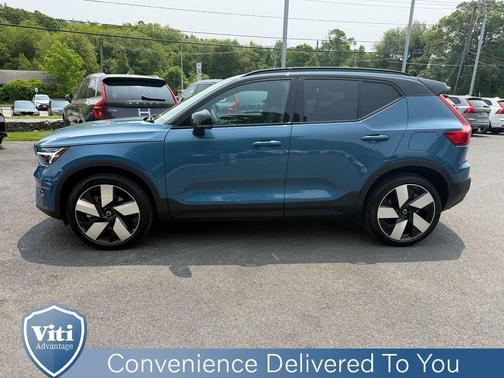 2024 Volvo XC40 Recharge Pure Electric Twin Plus