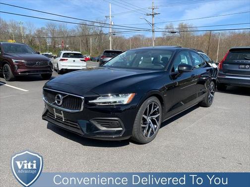2020 Volvo S60 T6 Momentum