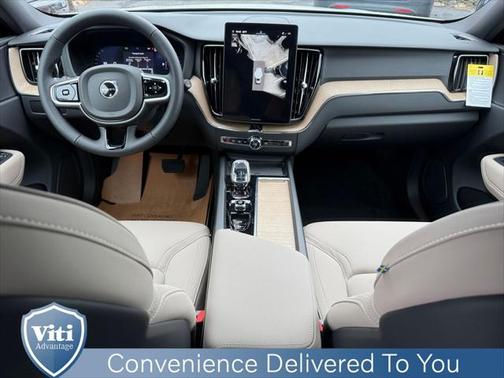 2026 Volvo XC60 B5 Plus