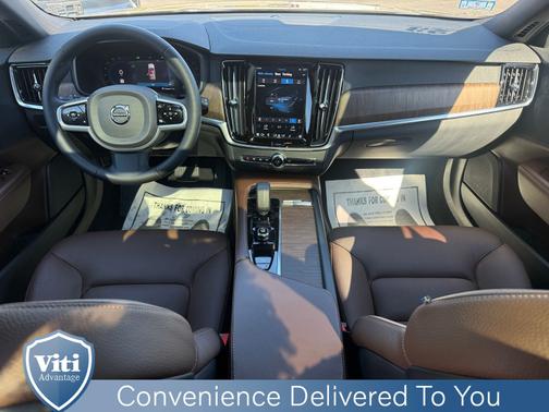 2023 Volvo V90 Cross Country B6 AWD Plus