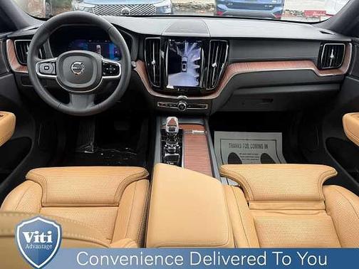Onyx Black 2024 Volvo XC60 T8 Ultimate Dark