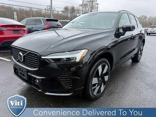 Onyx Black 2024 Volvo XC60 T8 Ultimate Dark