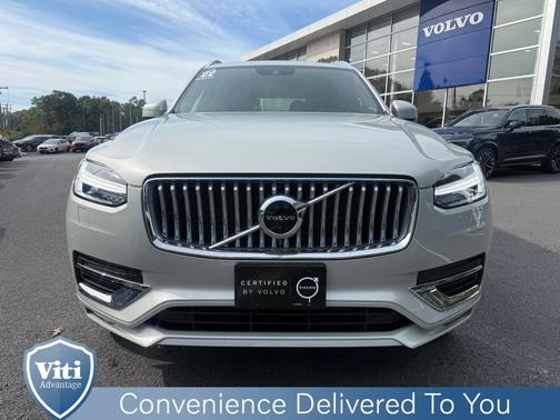 2022 Volvo XC90 T6 AWD Inscription 7 Seater