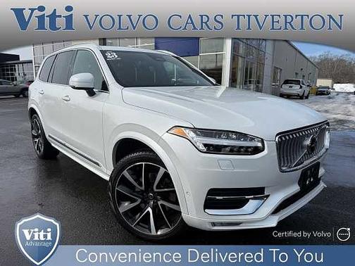 2023 Volvo XC90 Plus