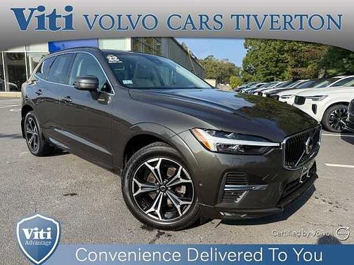 2022 Volvo XC60 B5 AWD Momentum