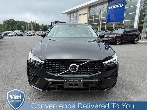 2024 Volvo XC60 B5 Core Dark