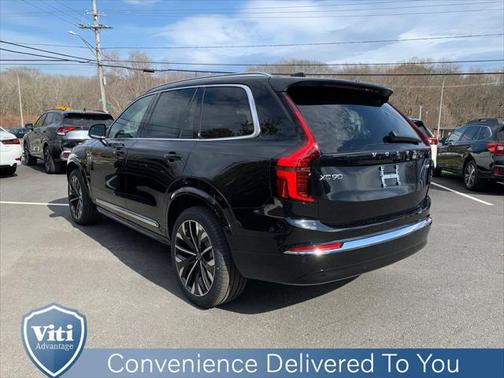 2025 Volvo XC90 Plug-In Hybrid T8 Plus 7-Seater