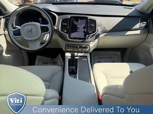 Onyx Black 2023 Volvo XC90 Plus