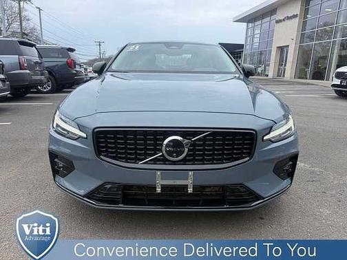 2024 Volvo S60 Plus