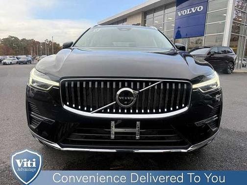 2023 Volvo XC60 B5 AWD Ultimate Bright