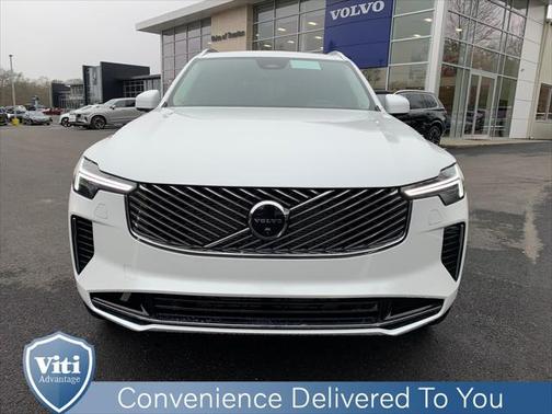 2025 Volvo XC90 B5 Plus 7-Seater