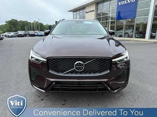 Mulberry Red 2026 Volvo XC60 Core