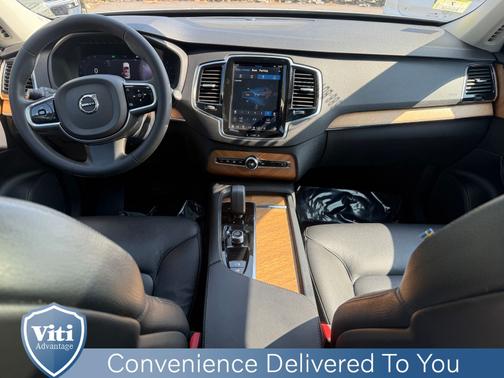 2023 Volvo XC90 B6 AWD Plus 6-Seater