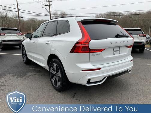2025 Volvo XC60 Plug-In Hybrid T8 Plus