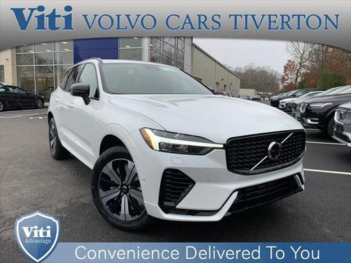 2025 Volvo XC60 Plug-In Hybrid T8 Plus