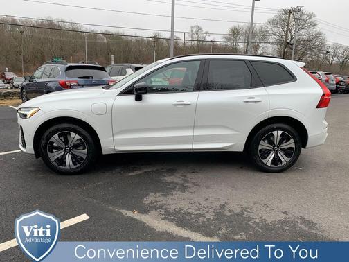 2025 Volvo XC60 Plug-In Hybrid T8 Plus