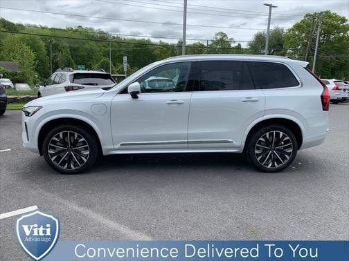2025 Volvo XC90 Plug-In Hybrid T8 Ultra 7-Seater